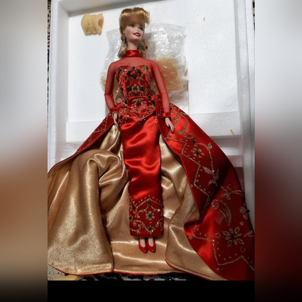 Barbie Holiday Gift Porcelain 1998 NRFB